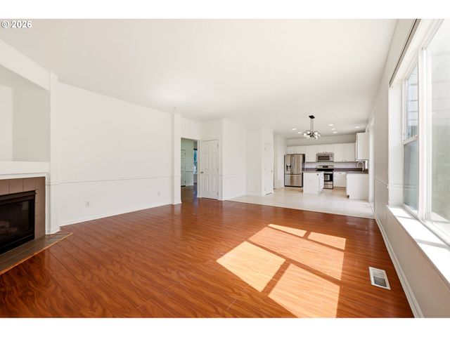 14572 Se CHERRY HILL Ln, Milwaukie, OR 97267