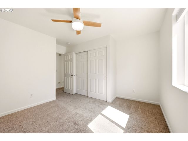 14572 Se CHERRY HILL Ln, Milwaukie, OR 97267