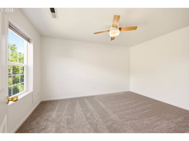 14572 Se CHERRY HILL Ln, Milwaukie, OR 97267