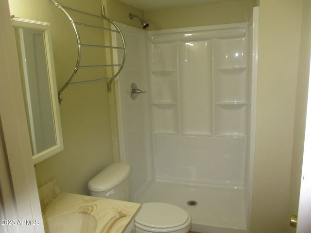 6133 S COLLEGE Avenue, Tempe, AZ 85283