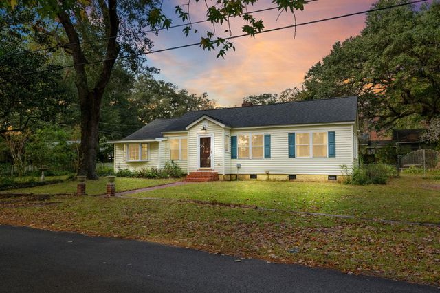 2128 Golfview Drive, Charleston, SC 29412