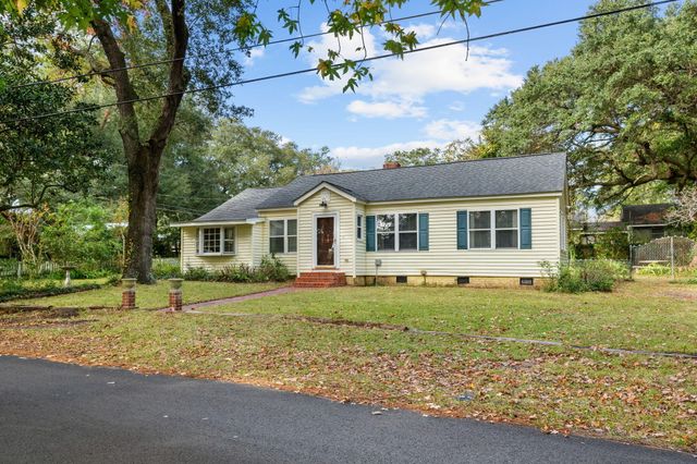 2128 Golfview Drive, Charleston, SC 29412