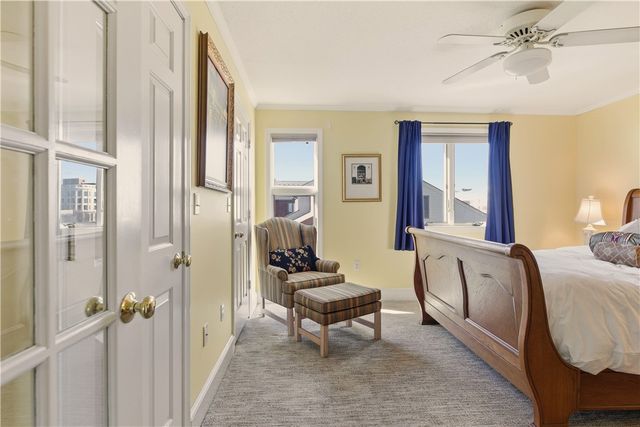 216 Goddard Row, Newport, RI 02840