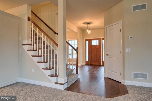026 STARLIGHT LANE, Lebanon, PA 17046