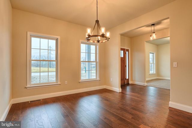026 STARLIGHT LANE, Lebanon, PA 17046