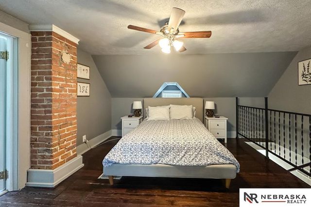 613 N 41st Avenue, Omaha, NE 68131