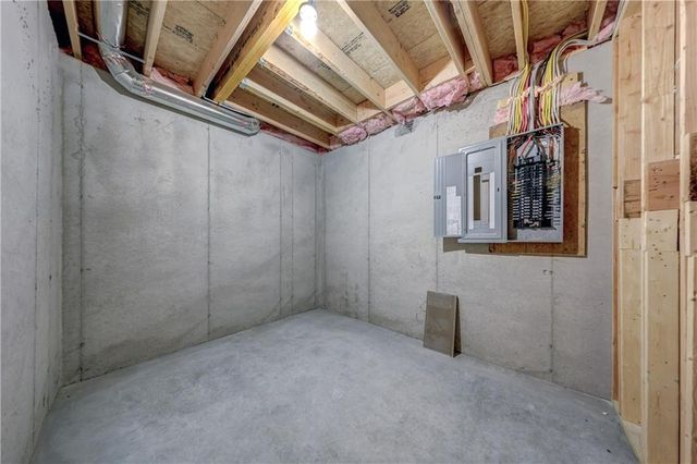 32478 W 168th Court, Gardner, KS 66030