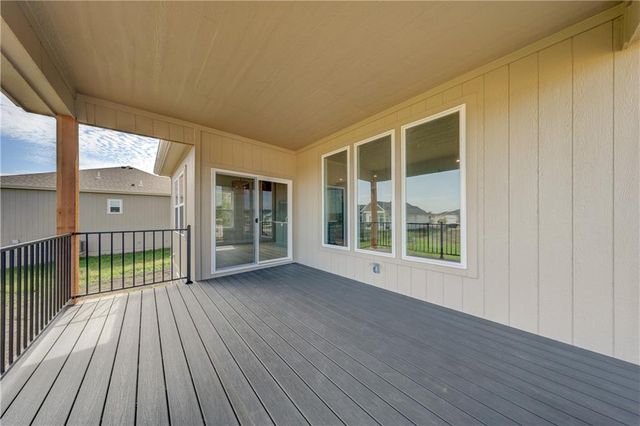 32478 W 168th Court, Gardner, KS 66030