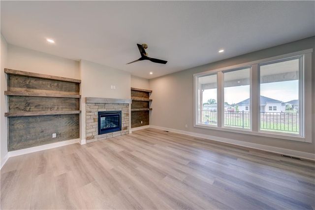 32478 W 168th Court, Gardner, KS 66030