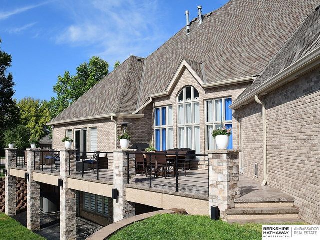 2227 S 189th Circle, Omaha, NE 68130