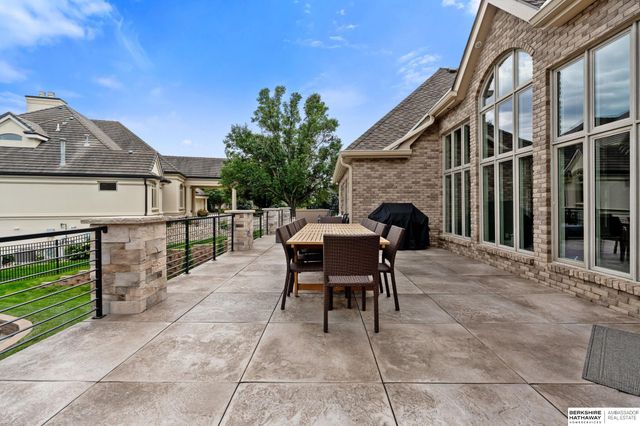 2227 S 189th Circle, Omaha, NE 68130