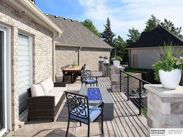 2227 S 189th Circle, Omaha, NE 68130