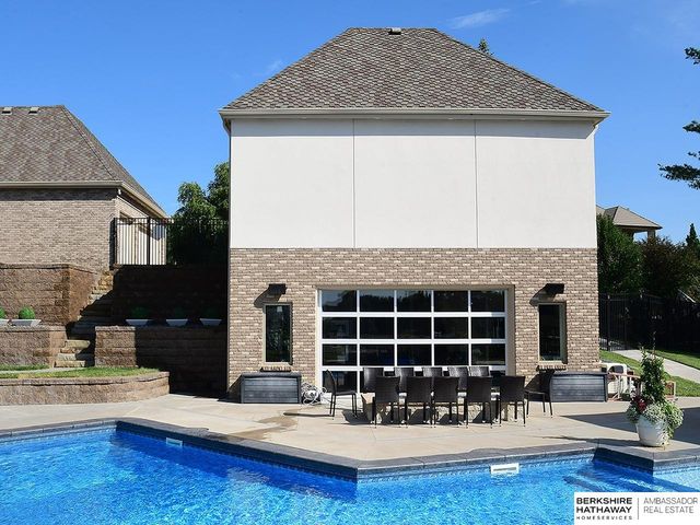 2227 S 189th Circle, Omaha, NE 68130