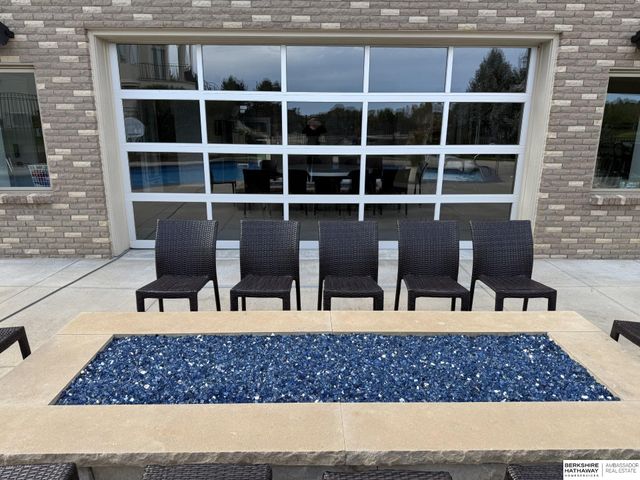 2227 S 189th Circle, Omaha, NE 68130