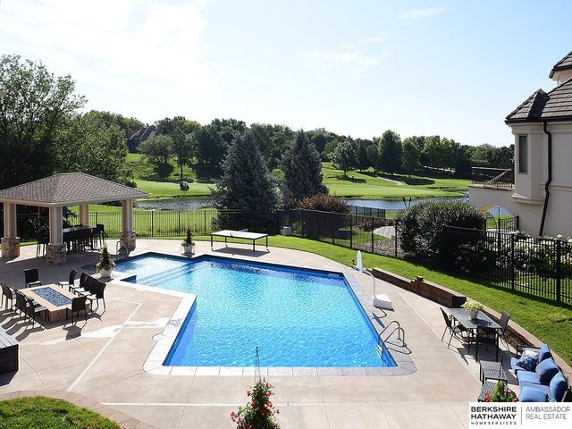 2227 S 189th Circle, Omaha, NE 68130