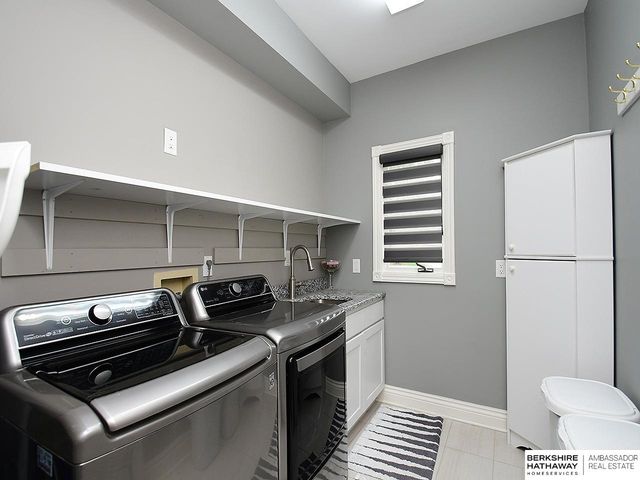 2227 S 189th Circle, Omaha, NE 68130