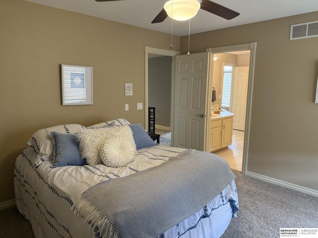 2227 S 189th Circle, Omaha, NE 68130