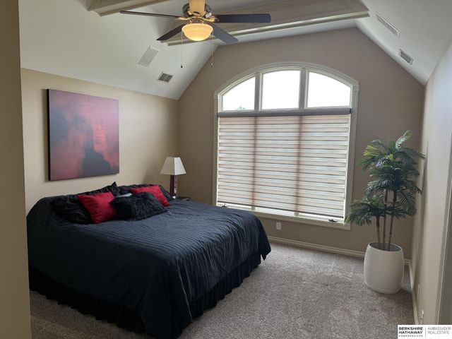 2227 S 189th Circle, Omaha, NE 68130