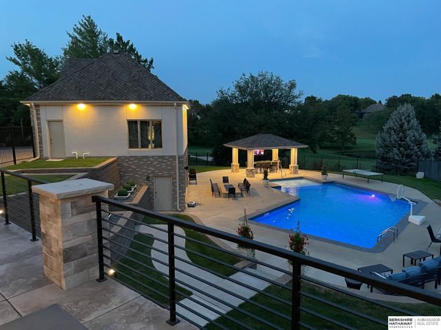 2227 S 189th Circle, Omaha, NE 68130