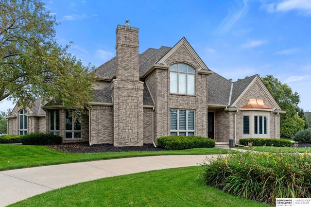 2227 S 189th Circle, Omaha, NE 68130