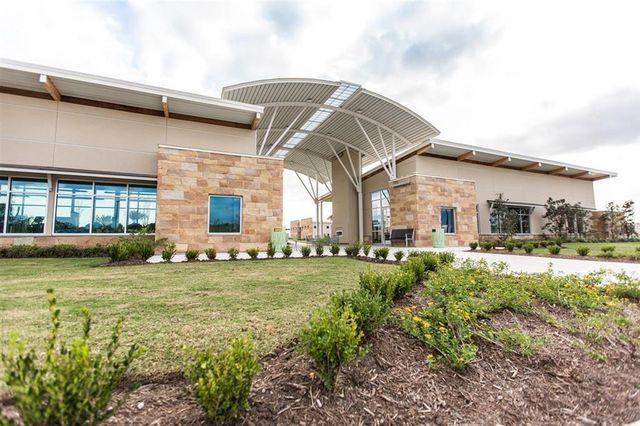 5215 Fremont Drive, Manvel, TX 77578
