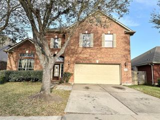 3723 Tumbling Falls Drive, Manvel, TX 77578