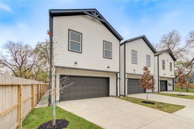 2015 A Brackenridge Street, Houston, TX 77026