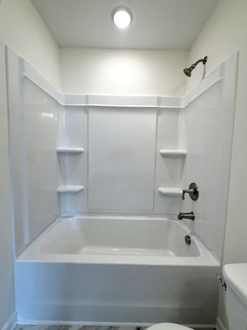 910 Peaceful Pl, Clarksville, TN 37040