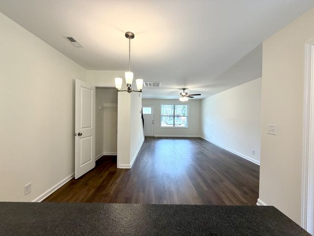 910 Peaceful Pl, Clarksville, TN 37040