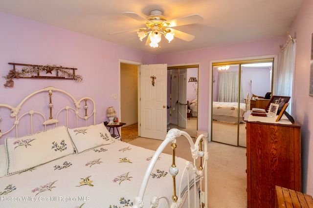 28 John Carle Road, Saugerties, NY 12477