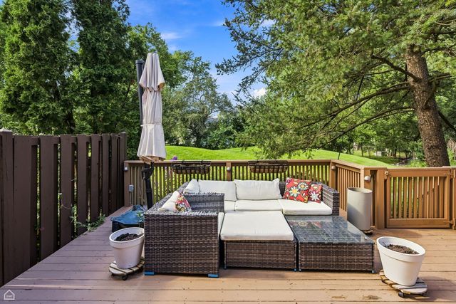 610 Cress Creek Lane, Crystal Lake, IL 60014