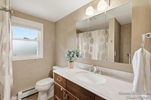 7470 Louise Avenue, Jenison, MI 49428
