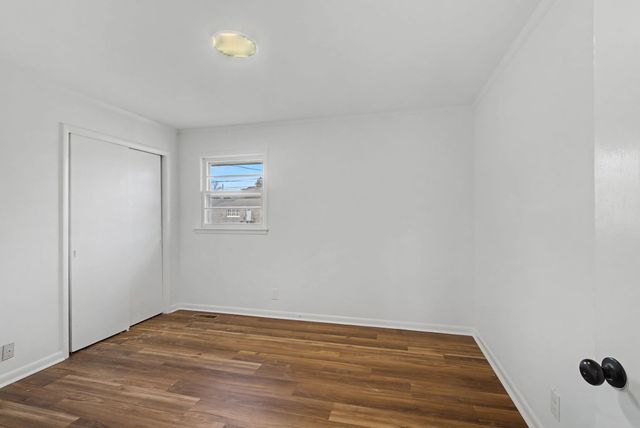 1106 Bagley Dr, Fayetteville, TN 37334