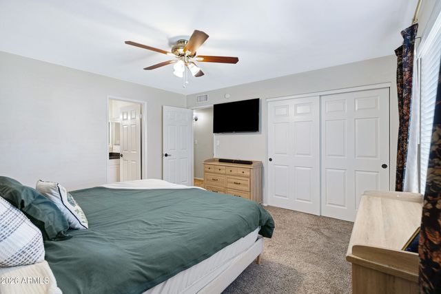 8835 N NEW WORLD Drive, Glendale, AZ 85302