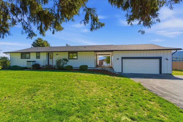 5621 S Conklin Rd, Greenacres, WA 99016 property photo