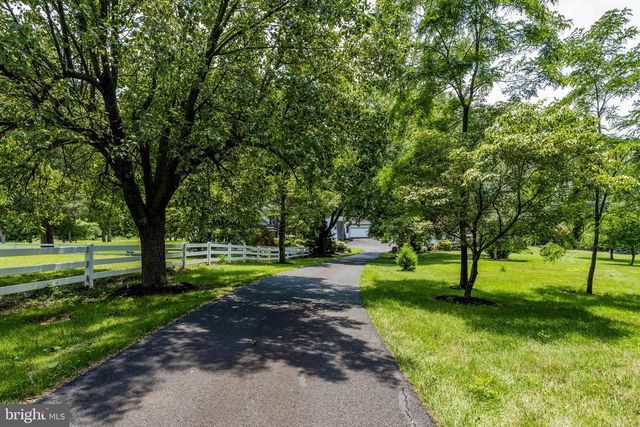 321 RIDGE AVE, Ephrata, PA 17522