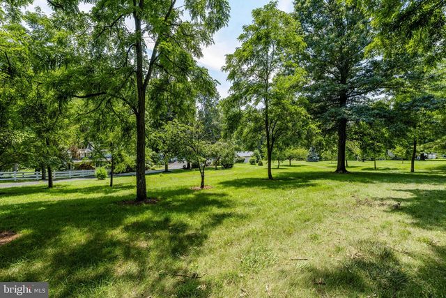 321 RIDGE AVE, Ephrata, PA 17522