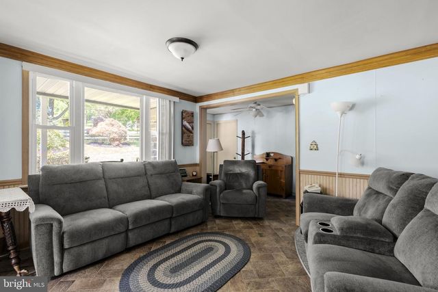321 RIDGE AVE, Ephrata, PA 17522