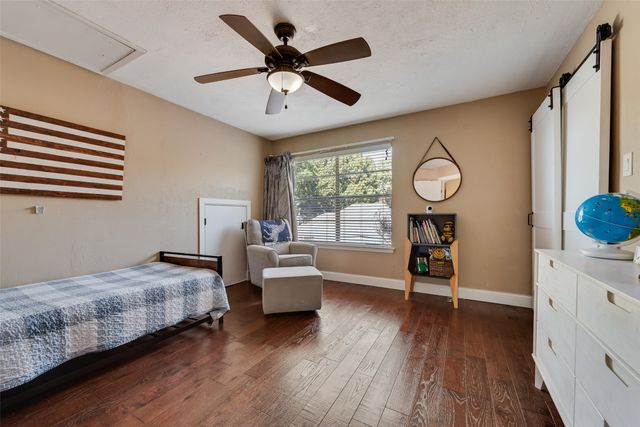 2203 Southcrest Drive, Arlington, TX 76013