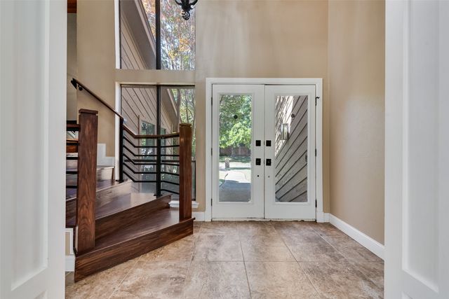 2203 Southcrest Drive, Arlington, TX 76013