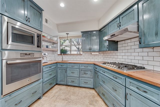 2203 Southcrest Drive, Arlington, TX 76013