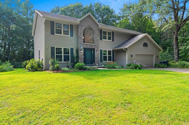 3611 ROYAL OAKS COURT, Suamico, WI 54173
