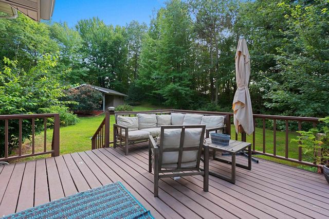 3611 ROYAL OAKS COURT, Suamico, WI 54173