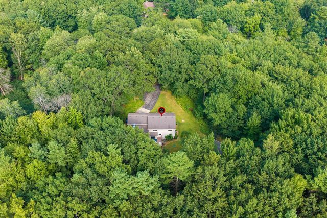 3611 ROYAL OAKS COURT, Suamico, WI 54173