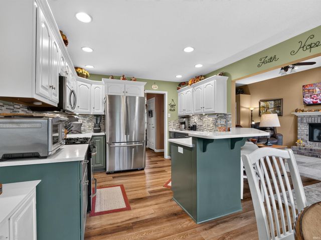 11034 Cedar Trail, Fort Wayne, IN 46845