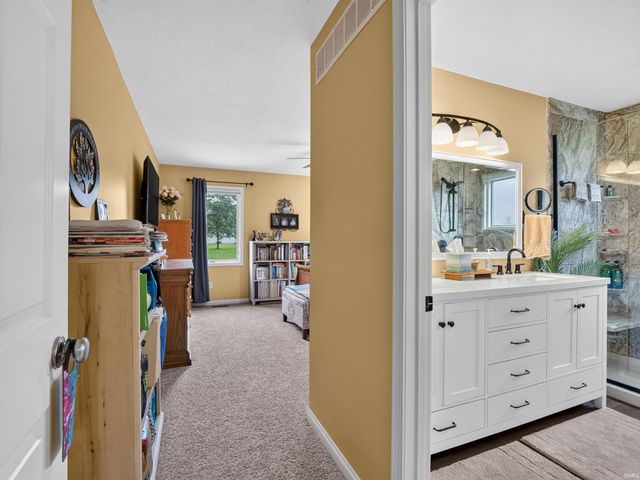 11034 Cedar Trail, Fort Wayne, IN 46845