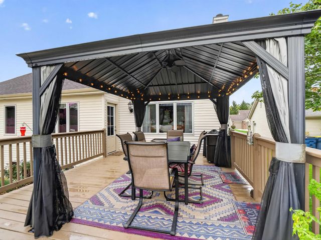 11034 Cedar Trail, Fort Wayne, IN 46845
