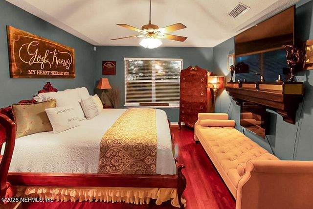 8331 THREE CREEKS Boulevard, Jacksonville, FL 32220