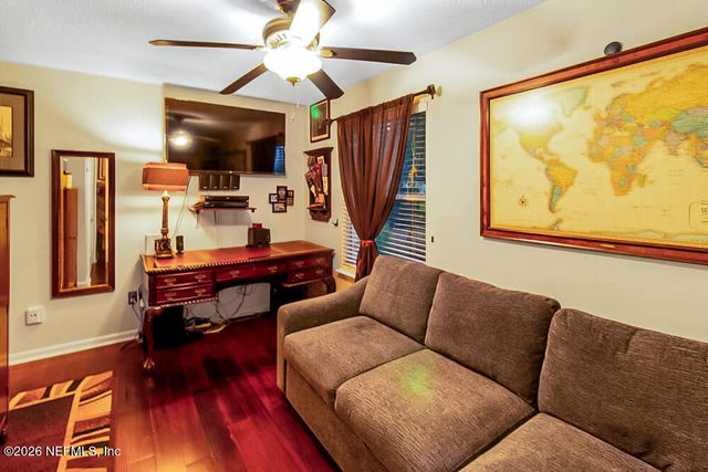 8331 THREE CREEKS Boulevard, Jacksonville, FL 32220