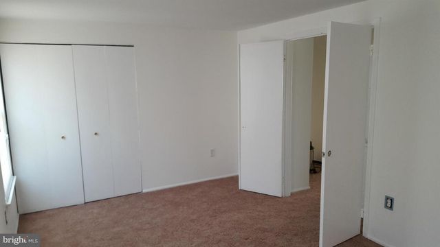 3855 KEARNYS INN PL, Waldorf, MD 20602